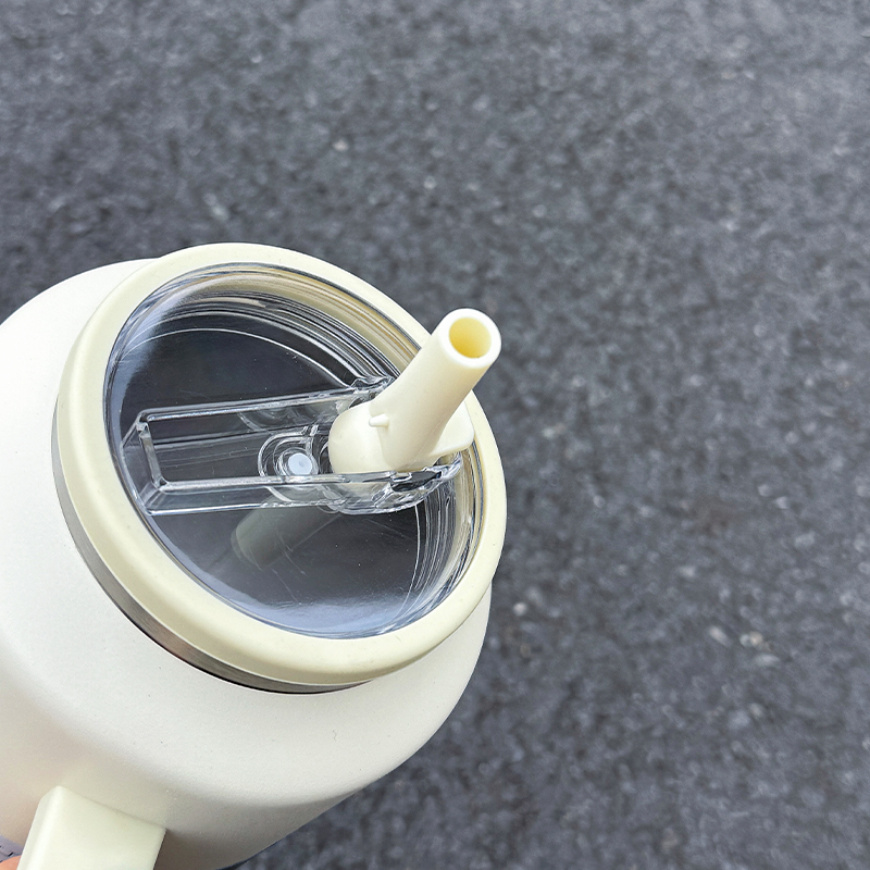 Tasse isolée en acier inoxydab - Sports Equipment Types avis et prix