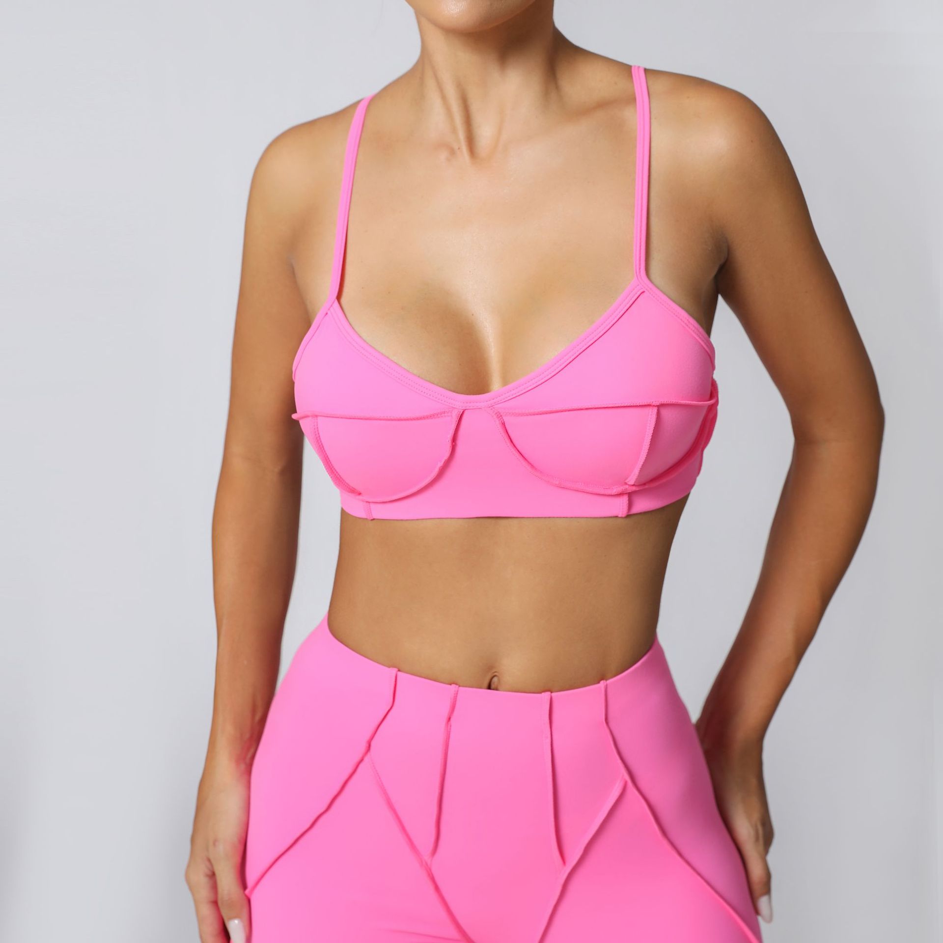 Soutien-gorge de sport anti-tr - Sports Equipment Logos avis et prix