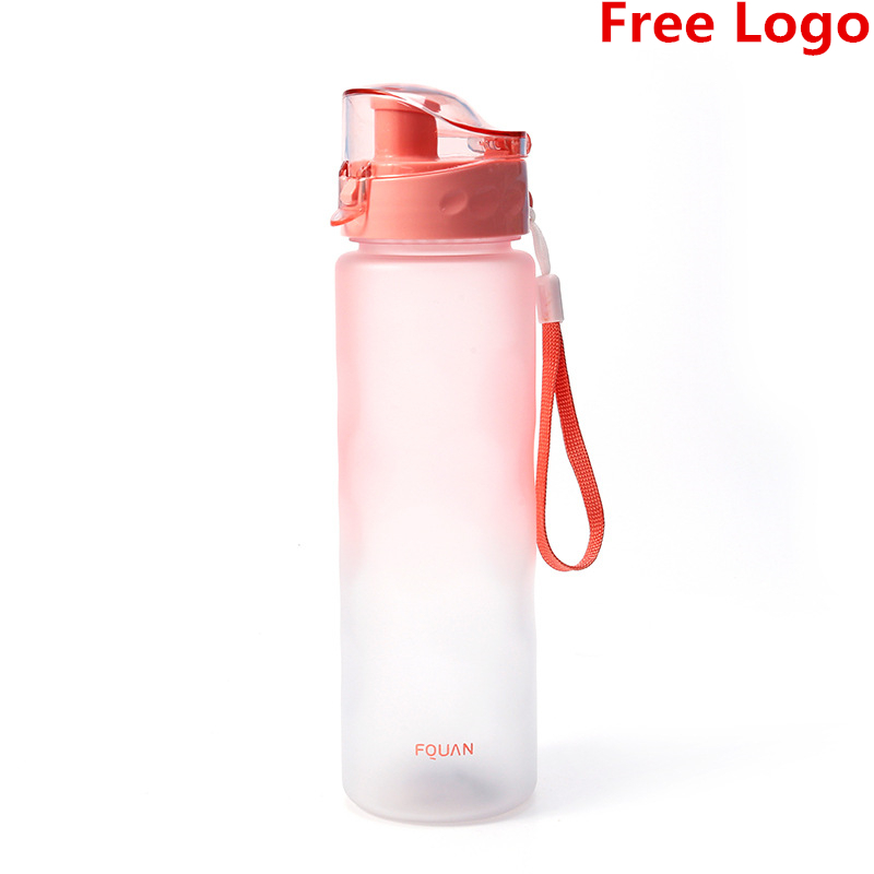 Tasse à boire en plastique de  - Sports Equipment Logos avis et prix