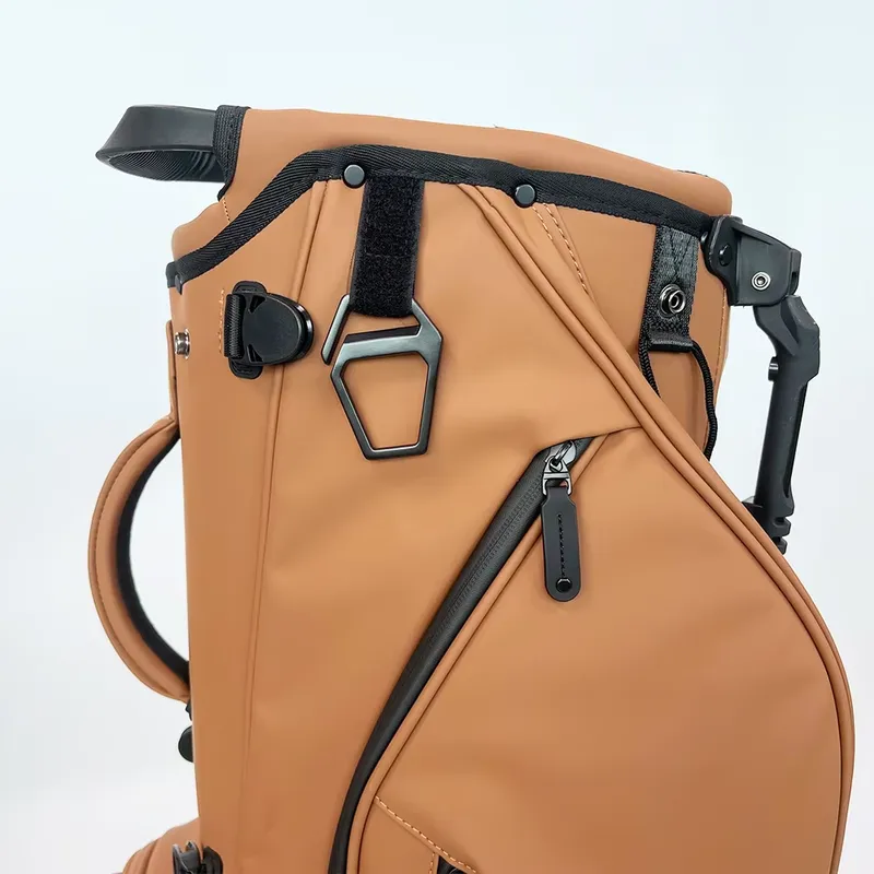 Sac de golf personnalisé avec  - Sports Equipment Logos avis et prix